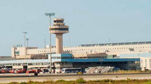torre control aeropuerto palma