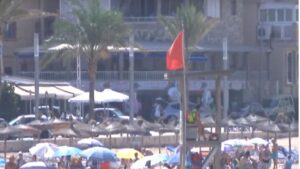 bandera roja ciutat jard&iacute;