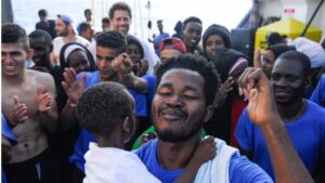 aquarius inmigracion inmigrantes