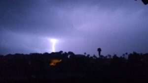 rayo llamp tormenta establiments