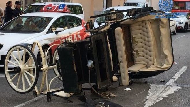 Imagen de la galera volcada la pasada semana