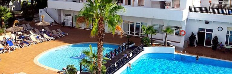 hotel turistas piscina