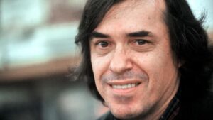 Mircea C&atilde;rt&atilde;rescu