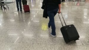 aeropuerto turismo palma son sant joan maletas