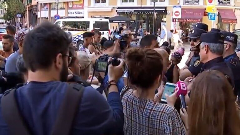 Son Banya protesta Cort