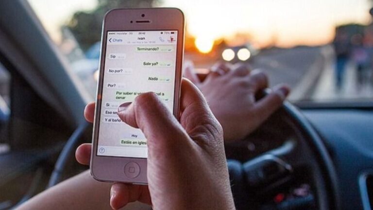 telefono movil coche