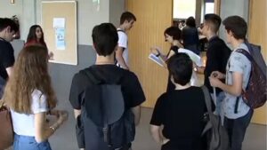 estudiantes colegios escuela