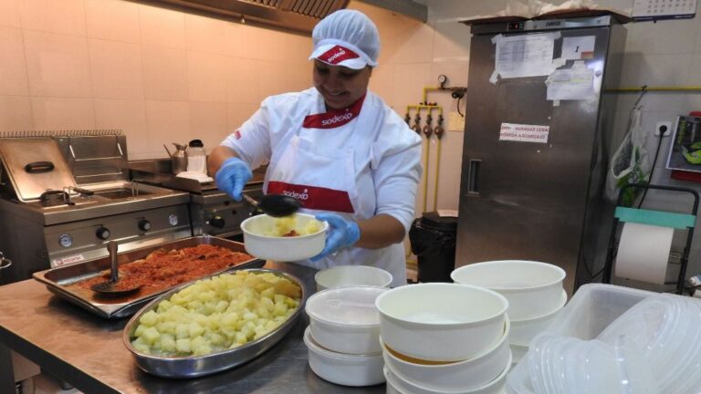 Servicio comida mayores Calvia