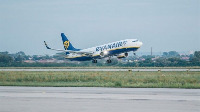 Ryanair avión