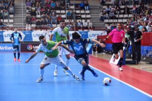 www.mallorcadiario.com_galerias-noticias_galerias_526147_palmafutsal_9_