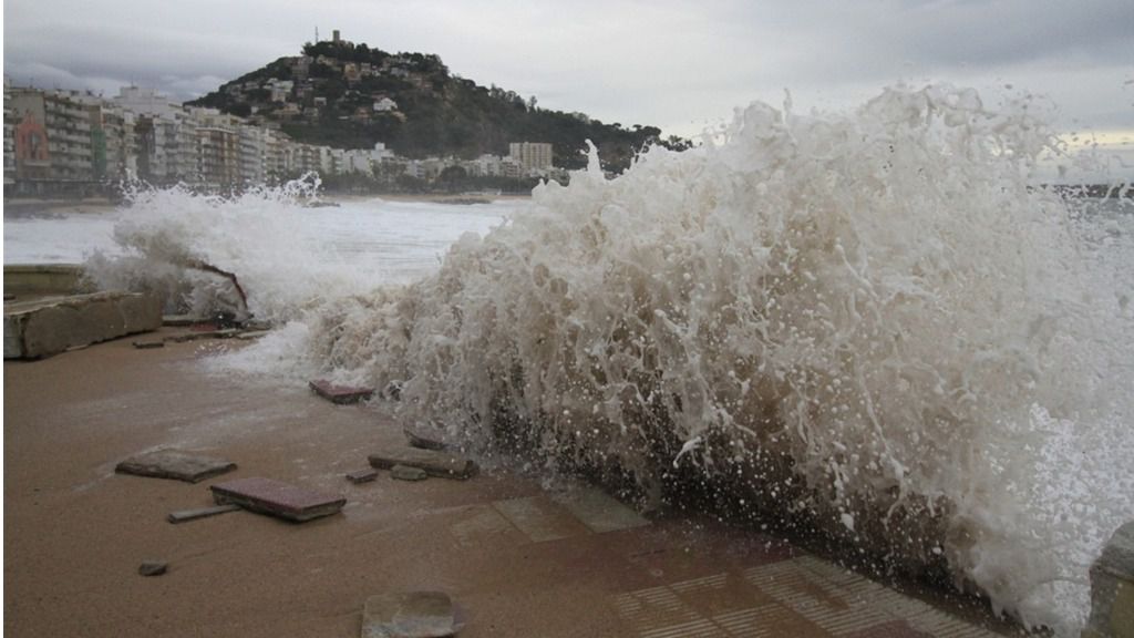 tormentas mar olas