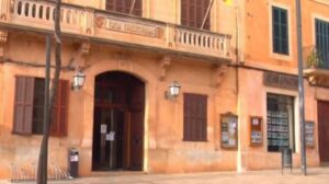 sanyanyi, ajuntament