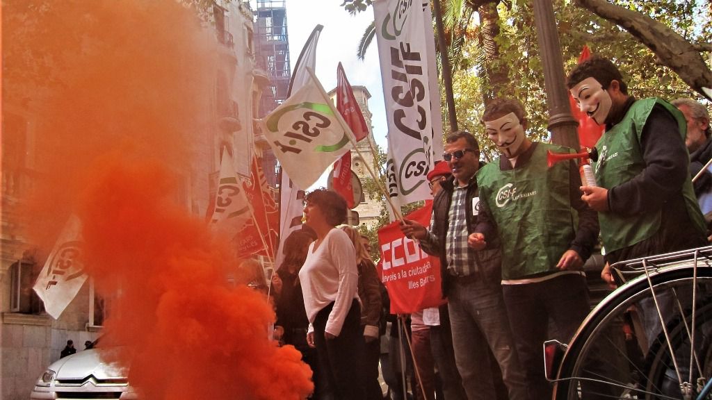 manifestacion funcionarios justicia palma