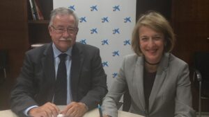CaixaBank en Balears, Mar&iacute;a Cruz Rivera y, el presidente de ISBA, Eduardo Soriano