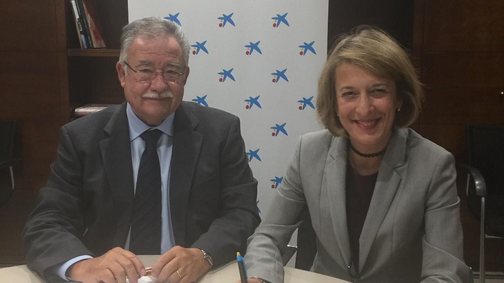 CaixaBank en Balears, María Cruz Rivera y, el presidente de ISBA, Eduardo Soriano