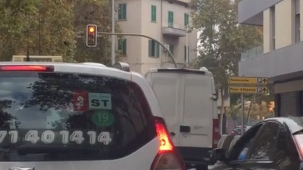 atasco semáforo