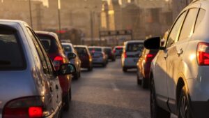 tr&aacute;fico atascos