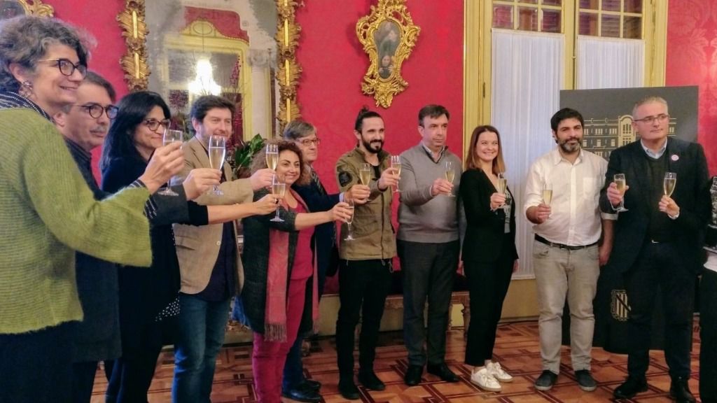 felicitación mesa parlament 2018