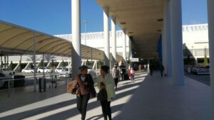 aeropuerto turismo palma son sant joan maletas