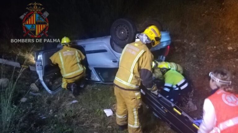 bomberos trafico accidente atrapado