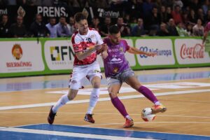 www.mallorcadiario.com_galerias-noticias_galerias_528189_palmafutsalelpozo_4_