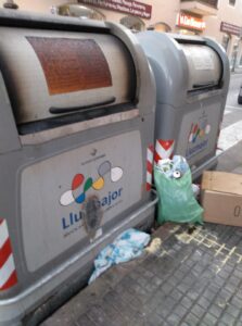 www.mallorcadiario.com_galerias-noticias_galerias_528239_contenedoresincendioarenal_4_