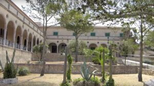 monasterio de cura