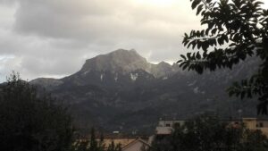 Imagen de la Serra de Tramuntana este jueves por la ma&ntilde;ana (@franciscosegui2)