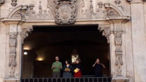 El preg&oacute;n de tres actores de la serie 'Mai Neva a Ciutat' de IB3