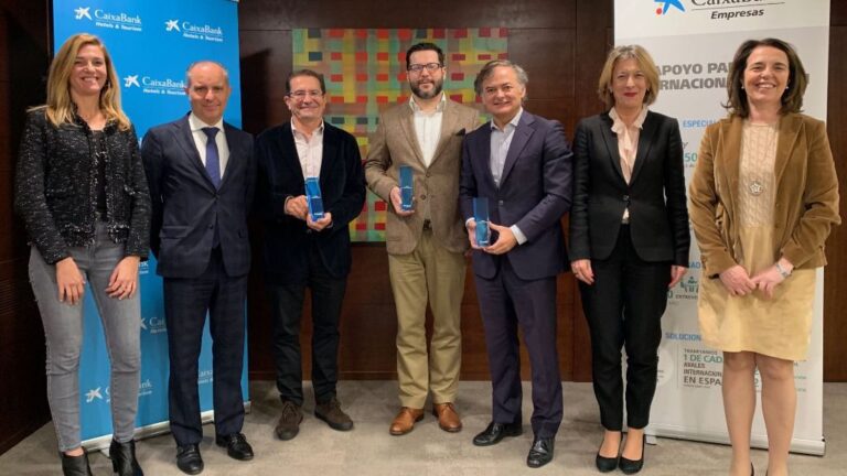 premios caixa bank turismo