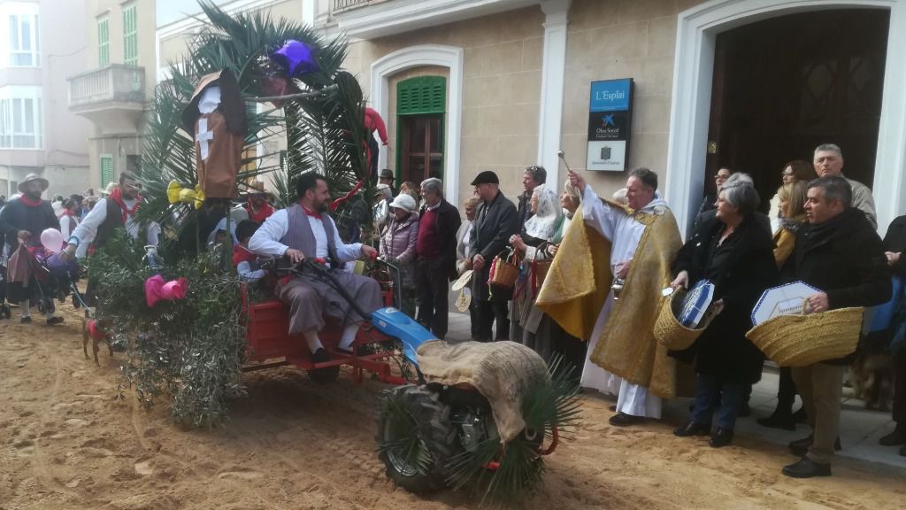 beneïdes y torradas en el Puerto de Andratx