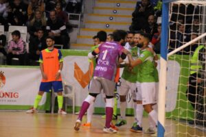 www.mallorcadiario.com_galerias-noticias_galerias_529592_palmafutsal_2_