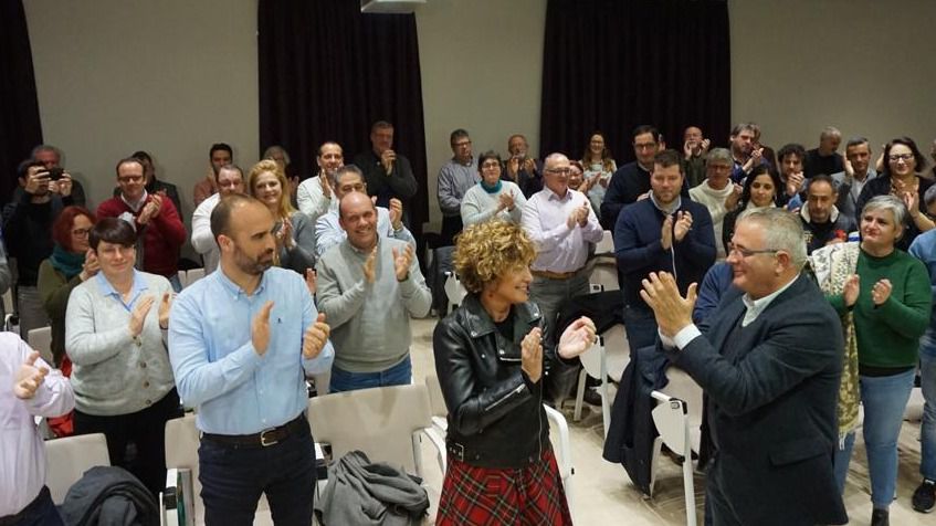 font candidato el pi