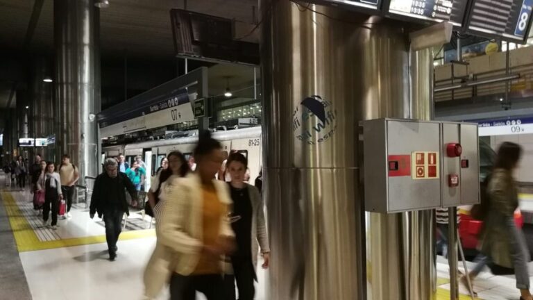 metro tren