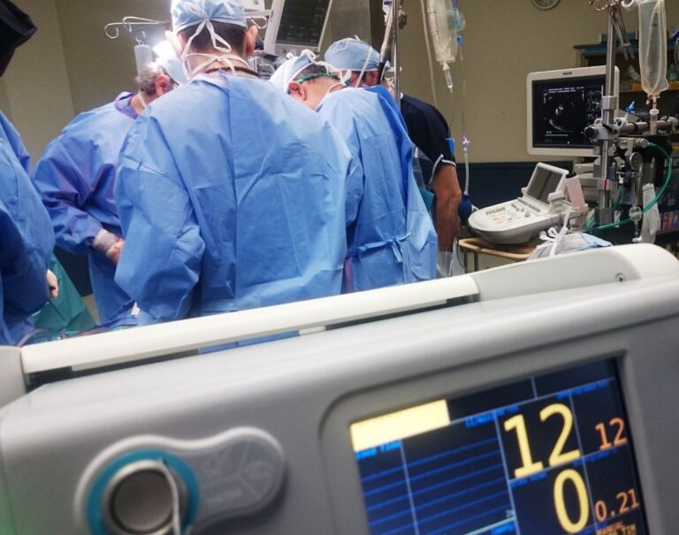 quir&oacute;fano m&eacute;dico doctor