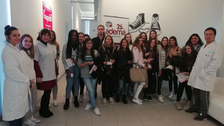 Escuela Universitaria de Odontología ADEMA