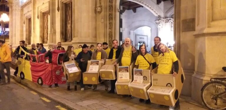 antiautopistas manifestacion