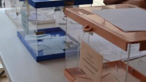 elecciones urnas