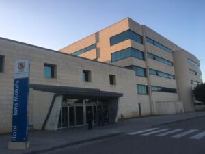 son llatzer hospital ambulancia urgencias