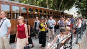 Turistas tren de soller