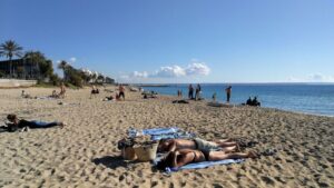 playa buen tiempo invierno