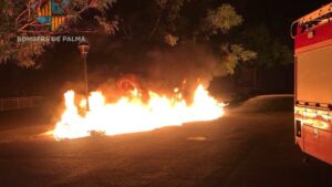 Incendio provocado en contenedores de Palma