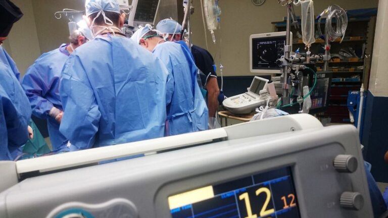 quirófano médico doctor