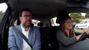 noguera al volante con