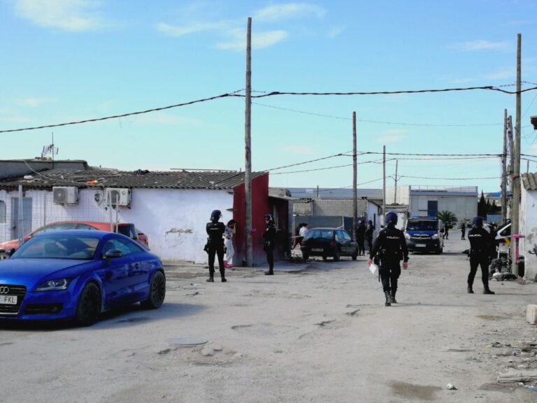 operativo antidroga en Son Banya