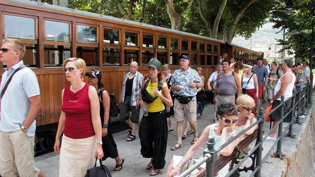 Turistas tren de soller