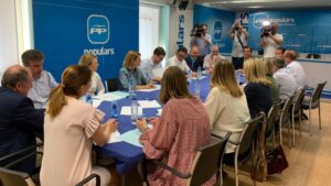 diputados pp y company