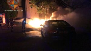 Incendio provocado en contenedores de Palma
