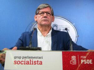 Vicen&ccedil;&acute;Thomas