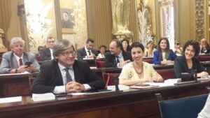 vicen&ccedil; thomas parlament